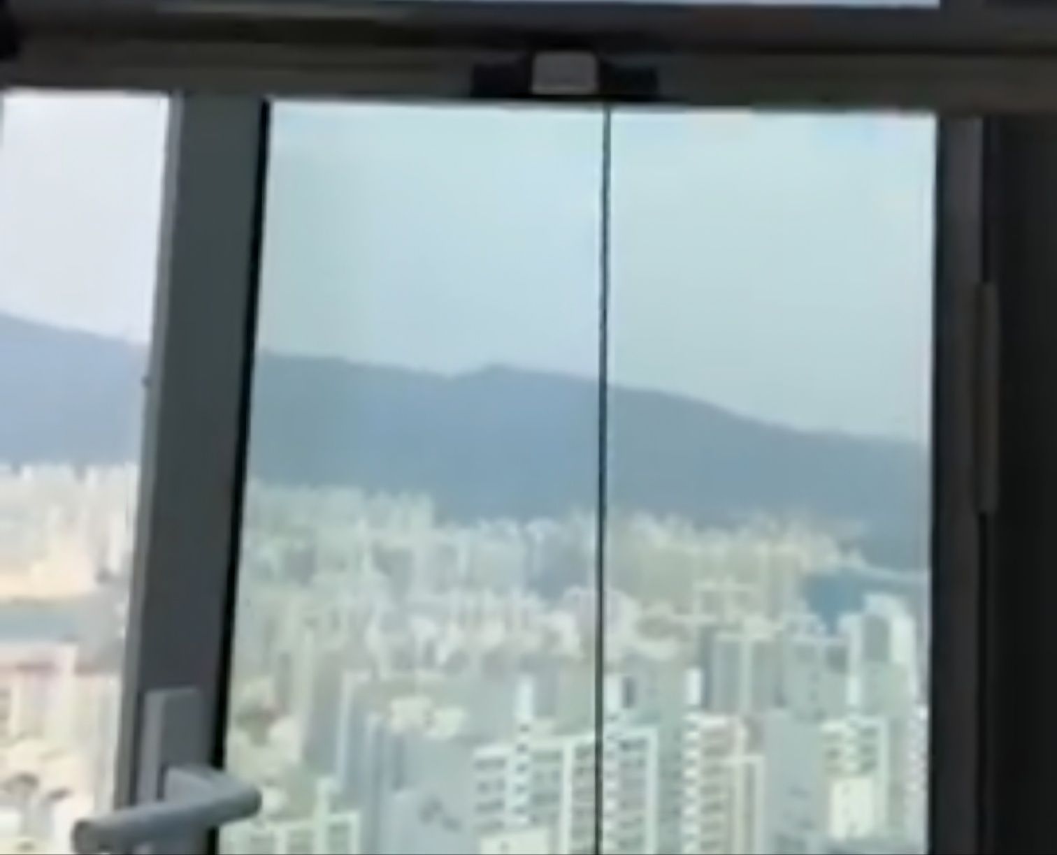 2944258182_G25mvxW6_5b48e81697600de33b618cf26c2f1810f000a2c9.jpg 이미지크게보기